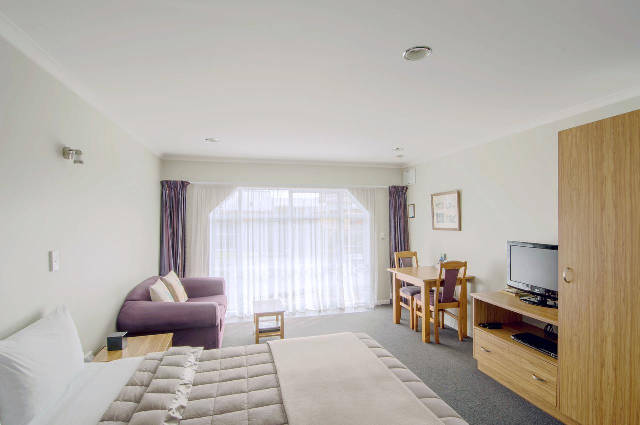 Tower Lodge Motel Инверкаргилл Экстерьер фото