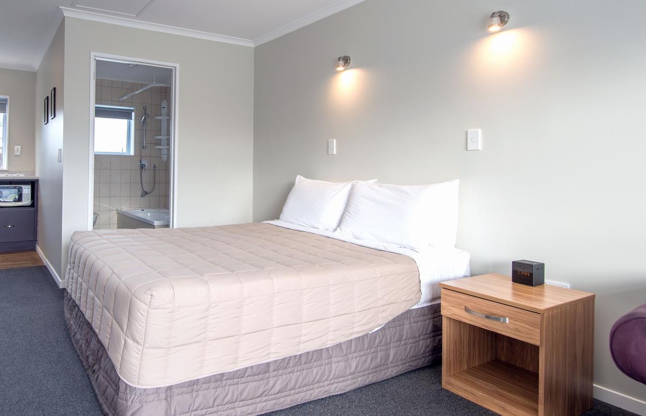 Tower Lodge Motel Инверкаргилл Экстерьер фото