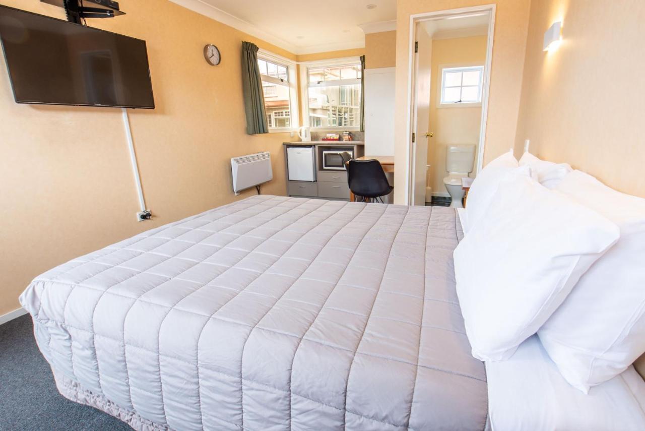 Tower Lodge Motel Инверкаргилл Экстерьер фото