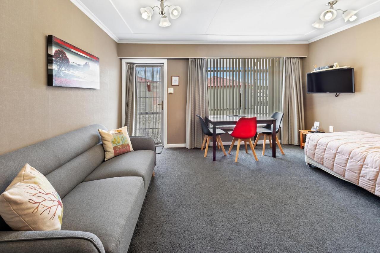 Tower Lodge Motel Инверкаргилл Экстерьер фото